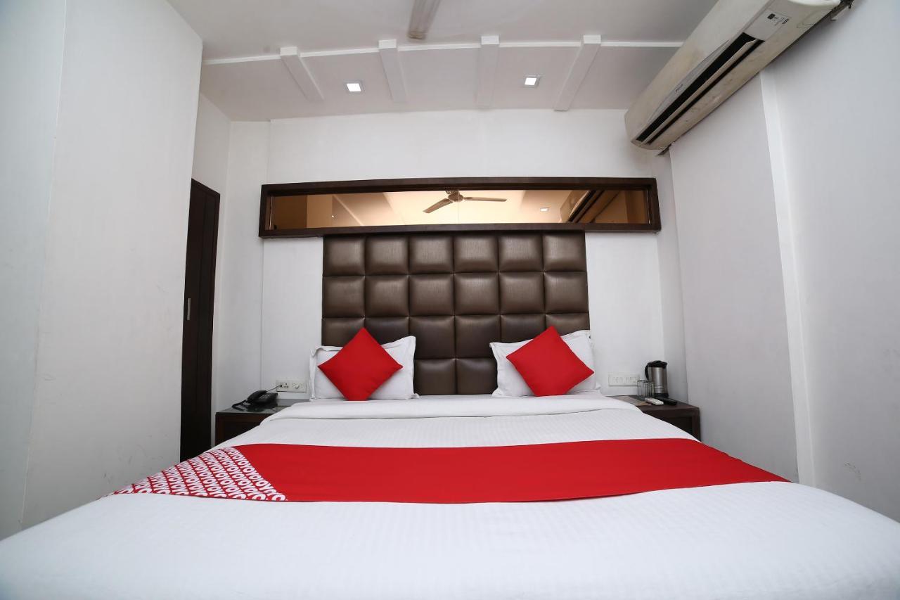 Oyo 11150 Hotel Jmd Rooms New Delhi Exteriör bild