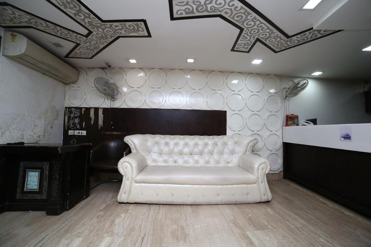 Oyo 11150 Hotel Jmd Rooms New Delhi Exteriör bild