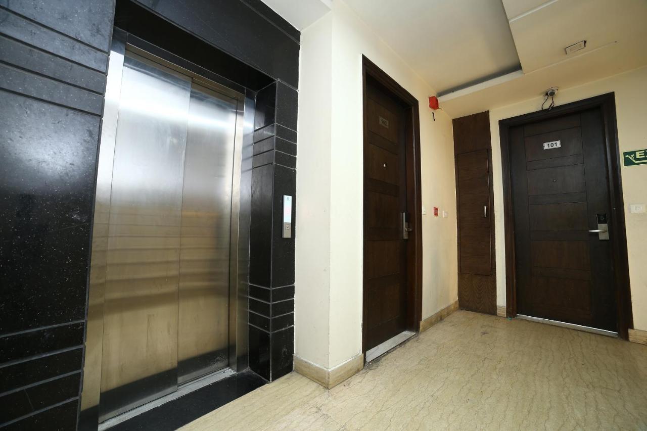 Oyo 11150 Hotel Jmd Rooms New Delhi Exteriör bild
